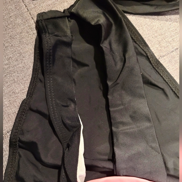 2 piece bathing suit - Picture 5 of 6